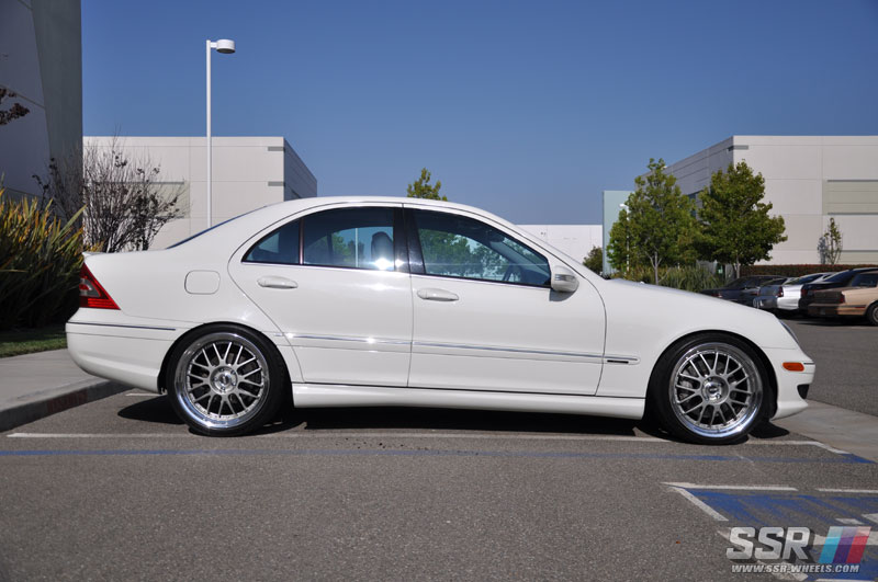 Mercedes Benz C300 SSR MS1