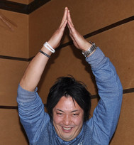 kako-eRj6b8lBaPhT8imB